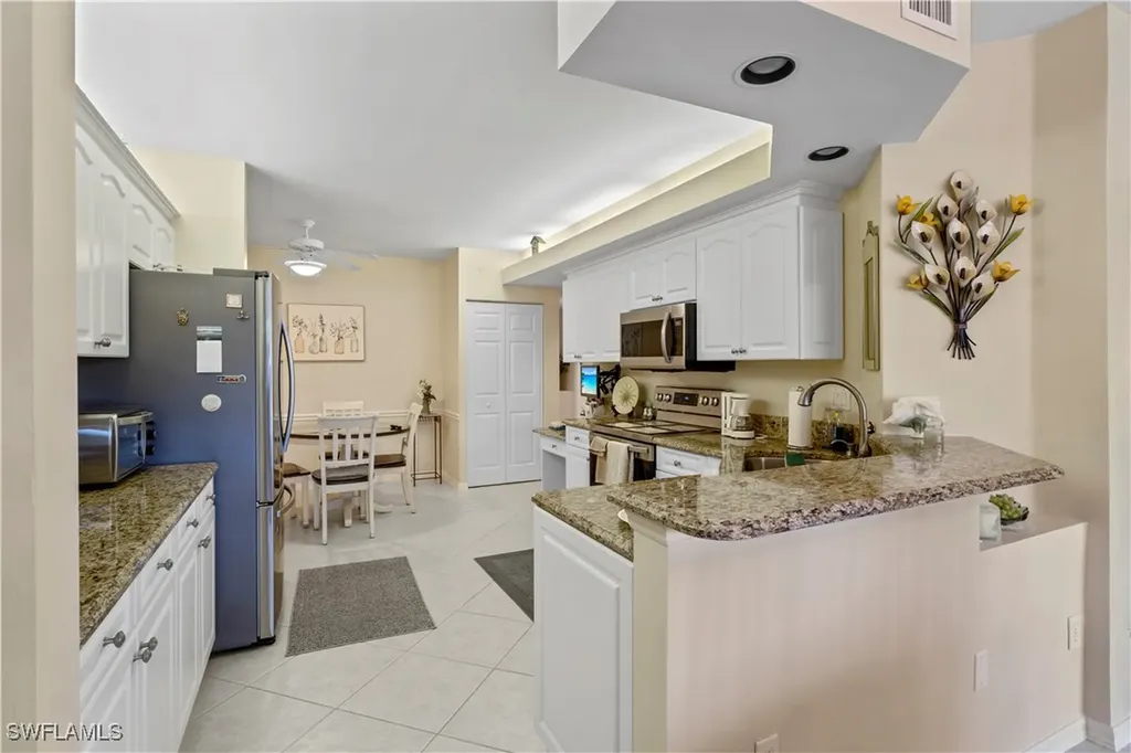 2655 Magnolia Park Lane Naples FL 34109