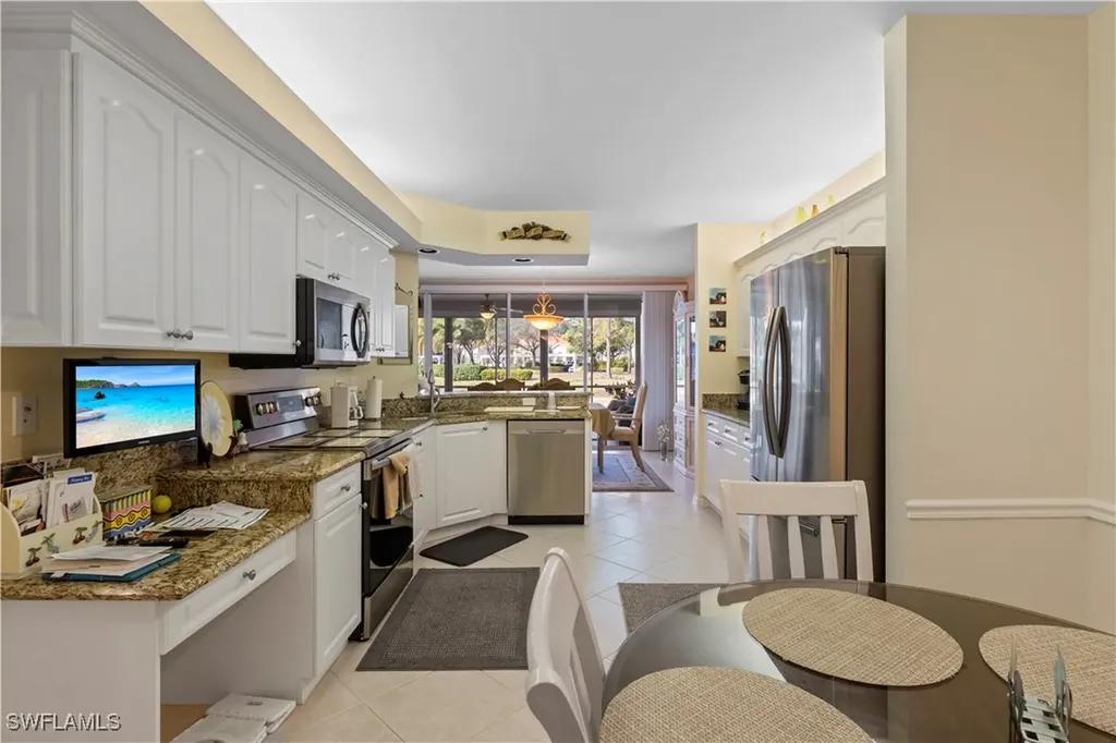 2655 Magnolia Park Lane Naples FL 34109