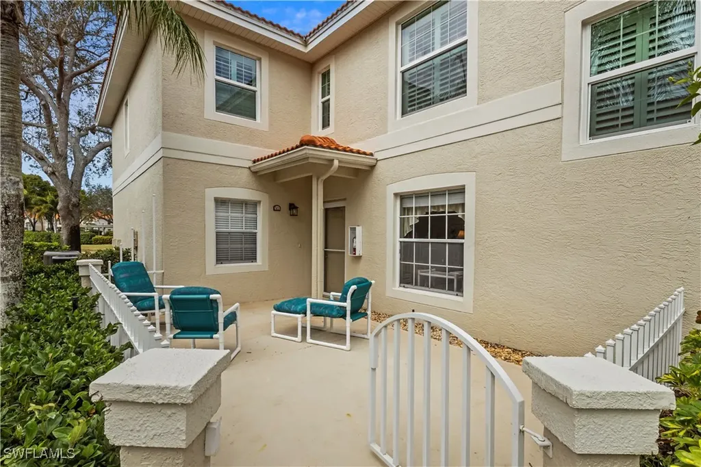 2655 Magnolia Park Lane Naples FL 34109