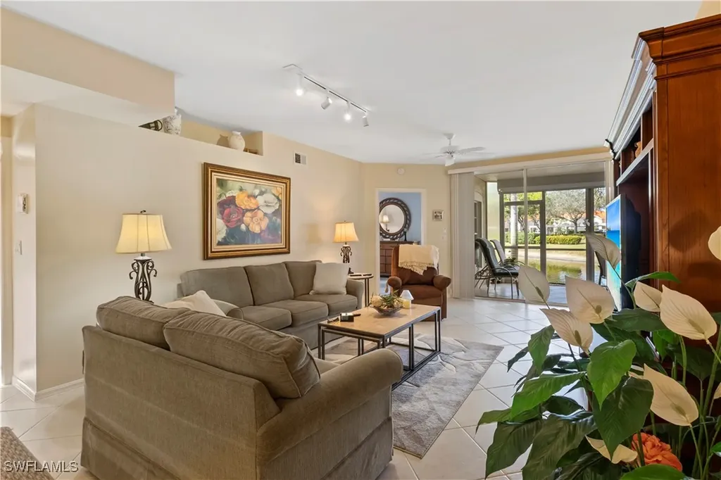 2655 Magnolia Park Lane Naples FL 34109