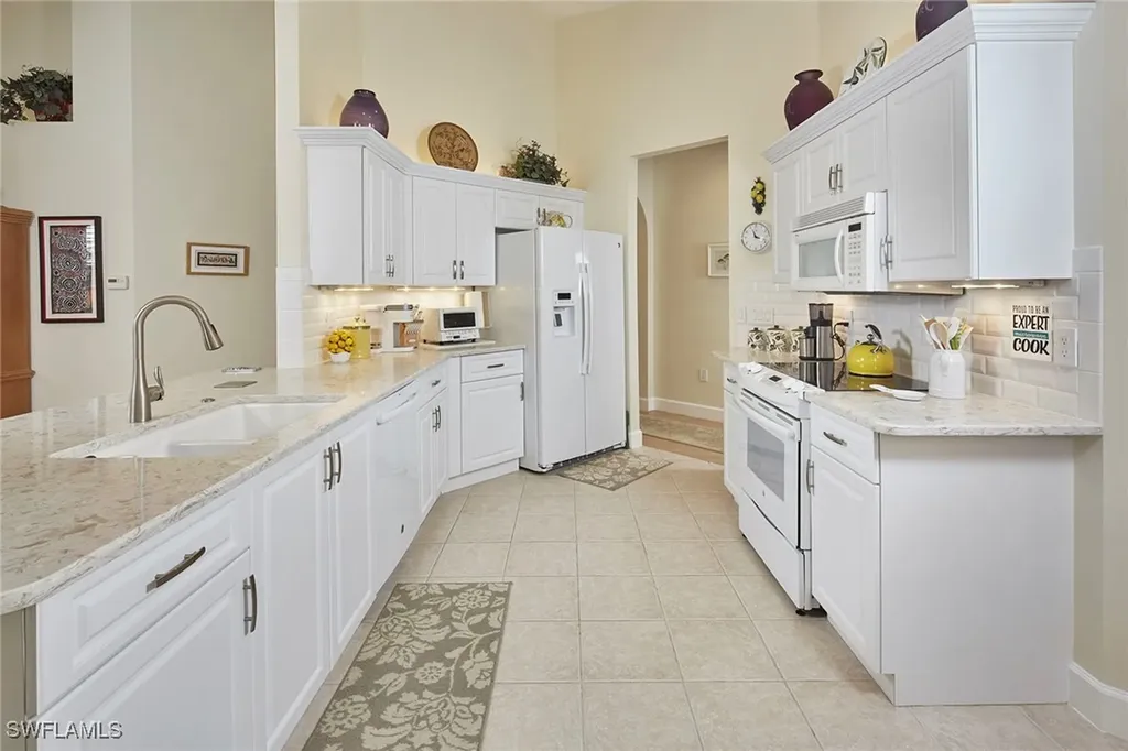 6265 Wilshire Pines Circle Naples FL 34109