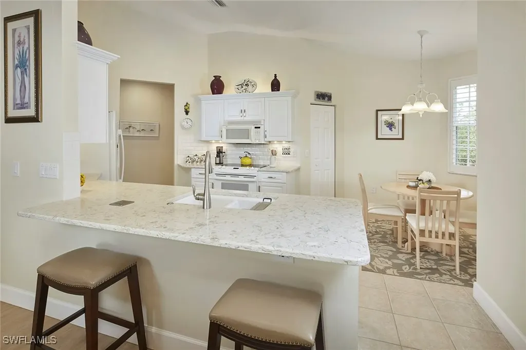 6265 Wilshire Pines Circle Naples FL 34109