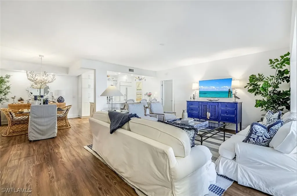 Naples FL, 5801 Glencove Drive, Unit 502