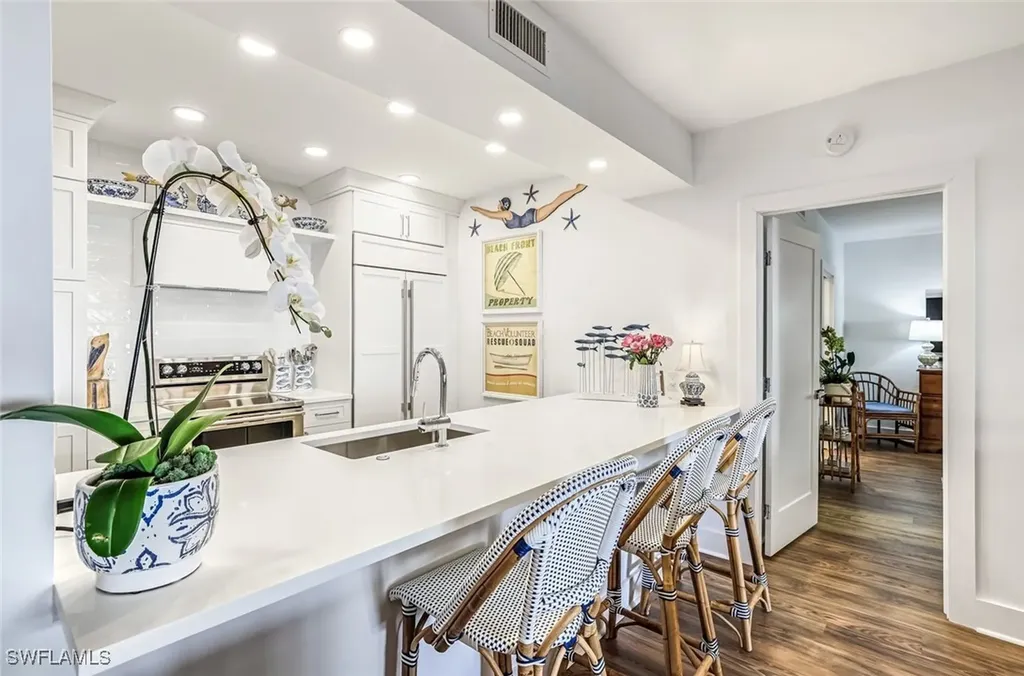 5801 Glencove Drive Naples FL 34108