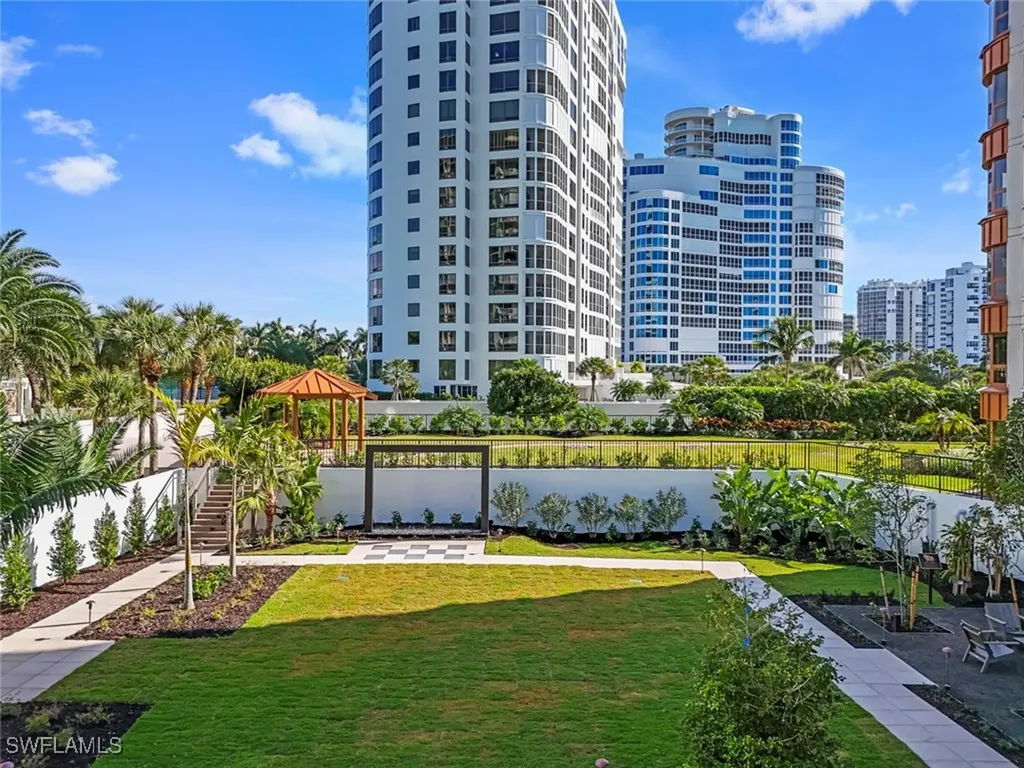 4251 Gulf Shore Boulevard N Naples FL 34103