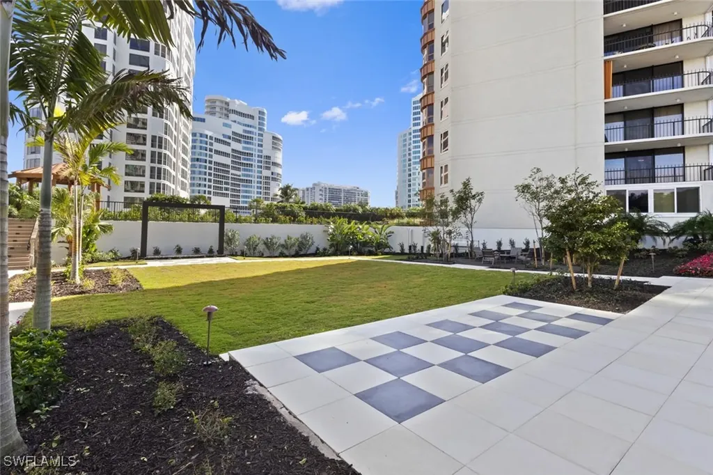 4251 Gulf Shore Boulevard N Naples FL 34103