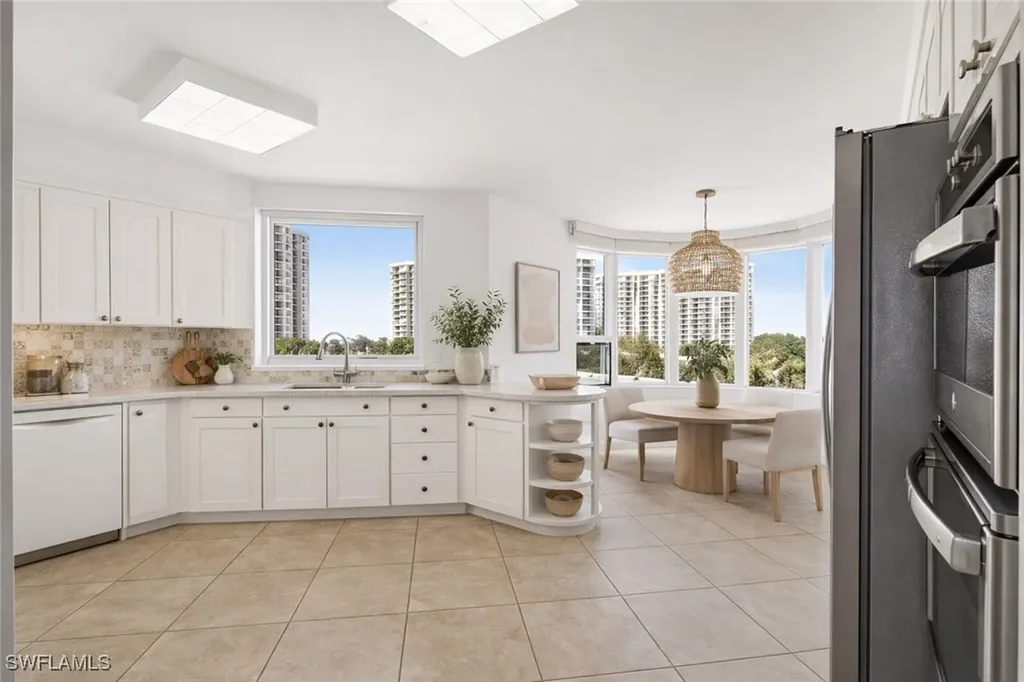 4251 Gulf Shore Boulevard N Naples FL 34103