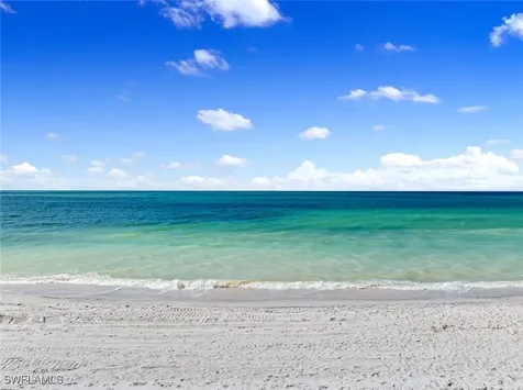 4251 Gulf Shore Boulevard N Naples FL 34103