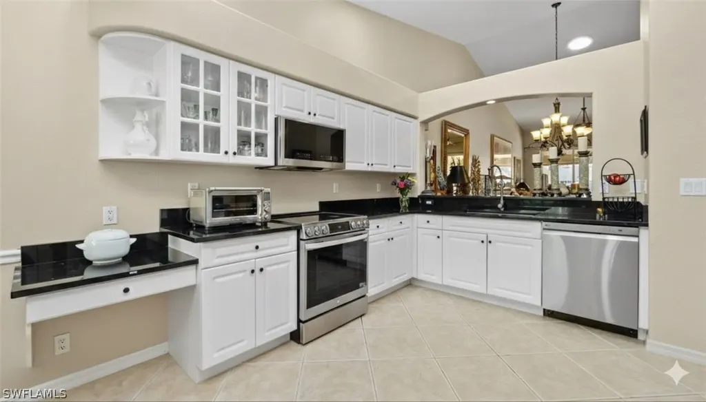 8185 Tauren Court Naples FL 34119