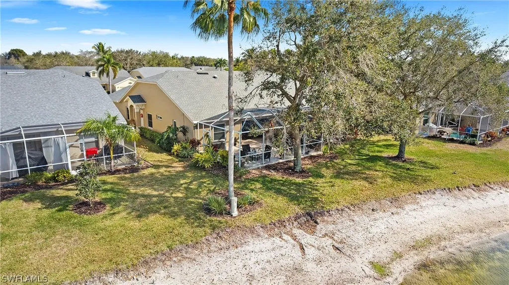 8185 Tauren Court Naples FL 34119