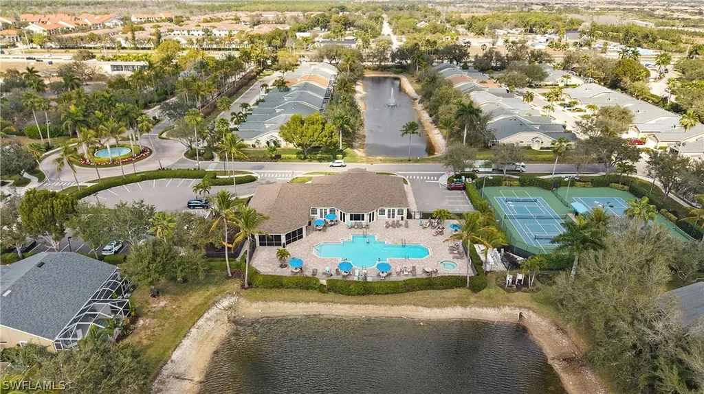 8185 Tauren Court Naples FL 34119