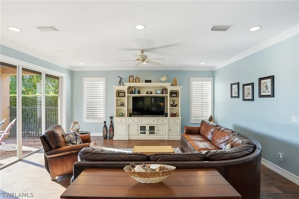 1870 Ivory Cane Point Naples FL 34119