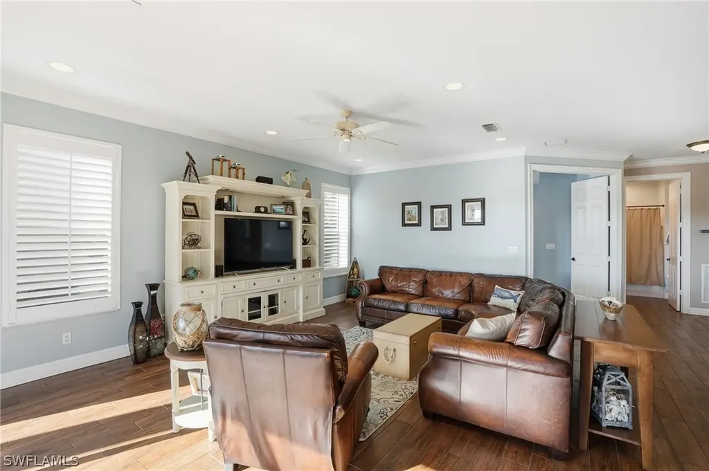 1870 Ivory Cane Point Naples FL 34119