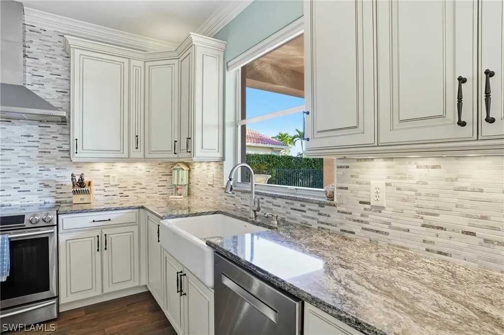 1870 Ivory Cane Point Naples FL 34119