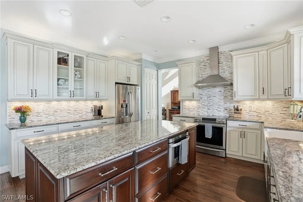 1870 Ivory Cane Point Naples FL 34119
