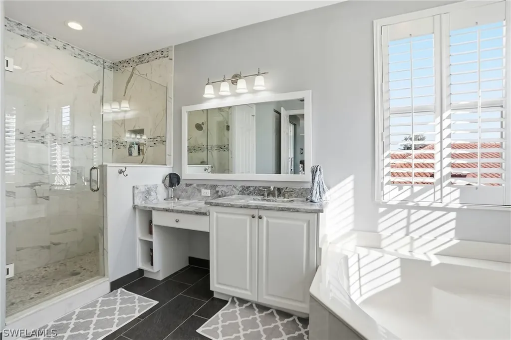 1870 Ivory Cane Point Naples FL 34119