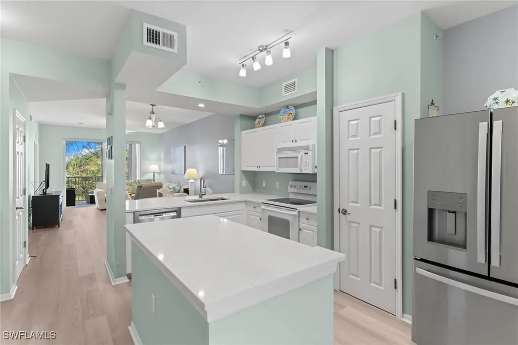 Naples FL, 4000 Loblolly Bay Drive, Unit 306