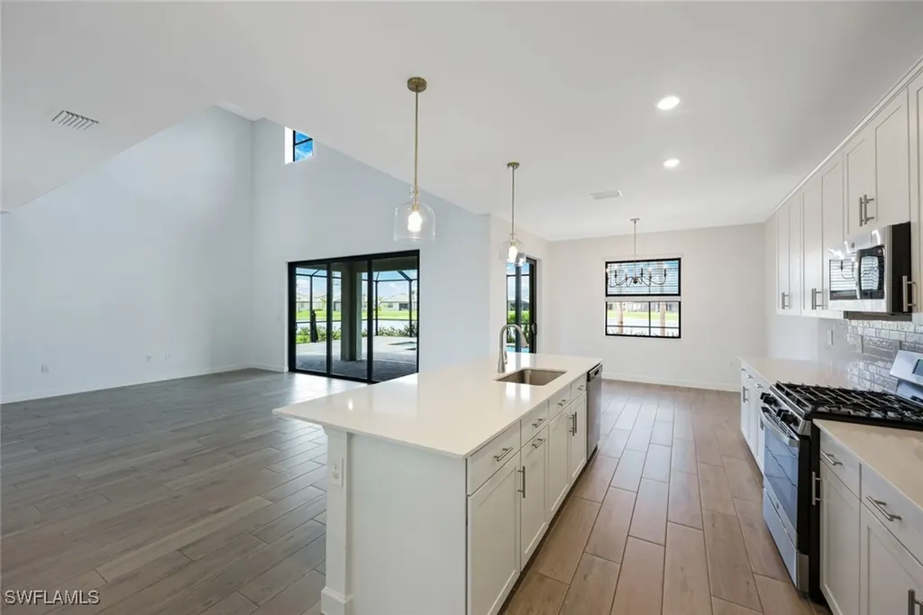 20669 Greenwich Place Estero FL 33928