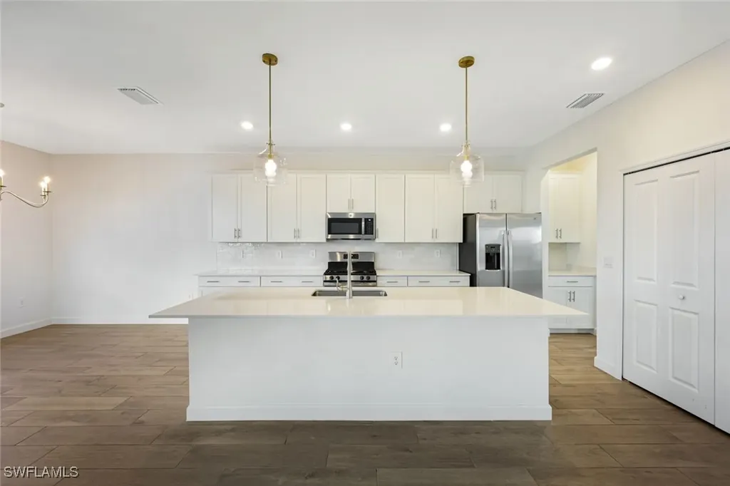 20669 Greenwich Place Estero FL 33928