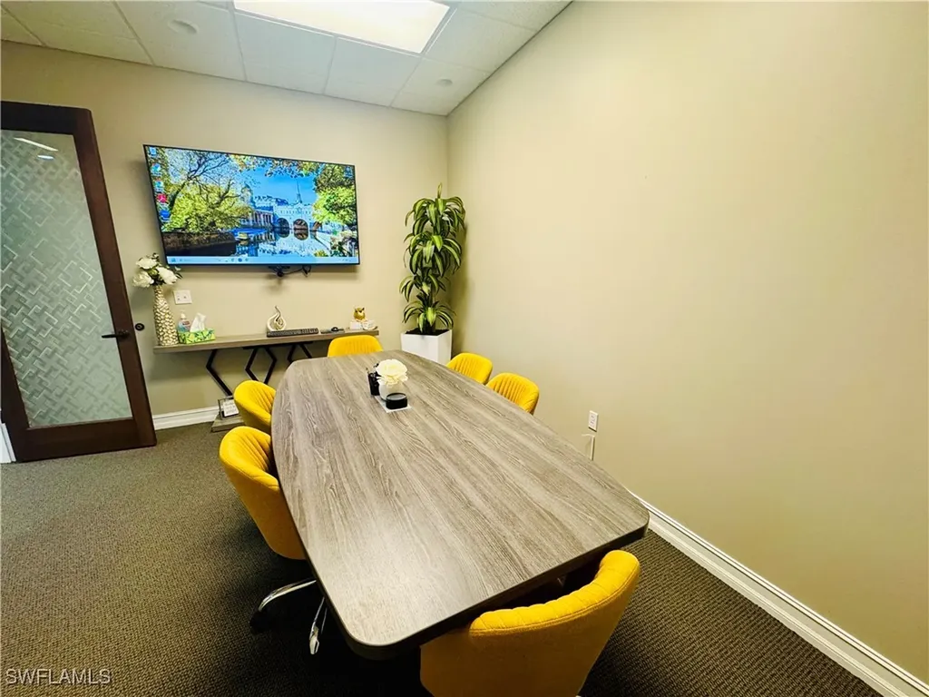 1016 Collier Center Way Naples FL 34110