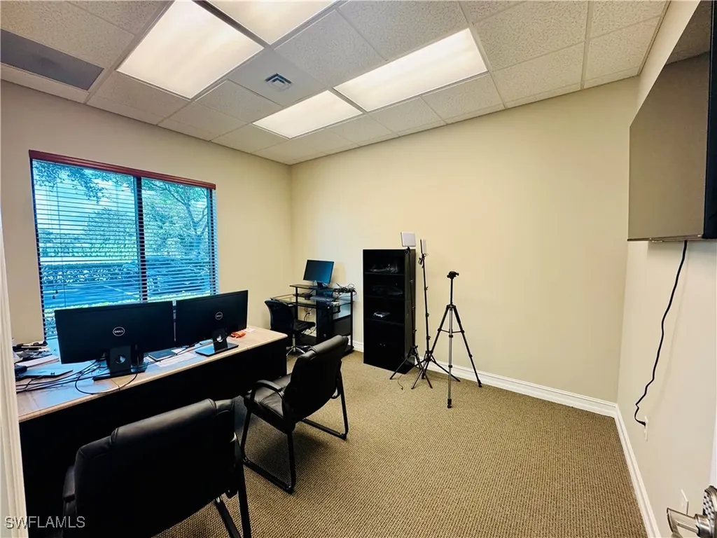 1016 Collier Center Way Naples FL 34110