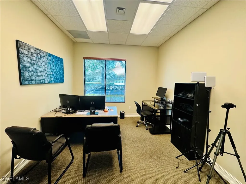 1016 Collier Center Way Naples FL 34110