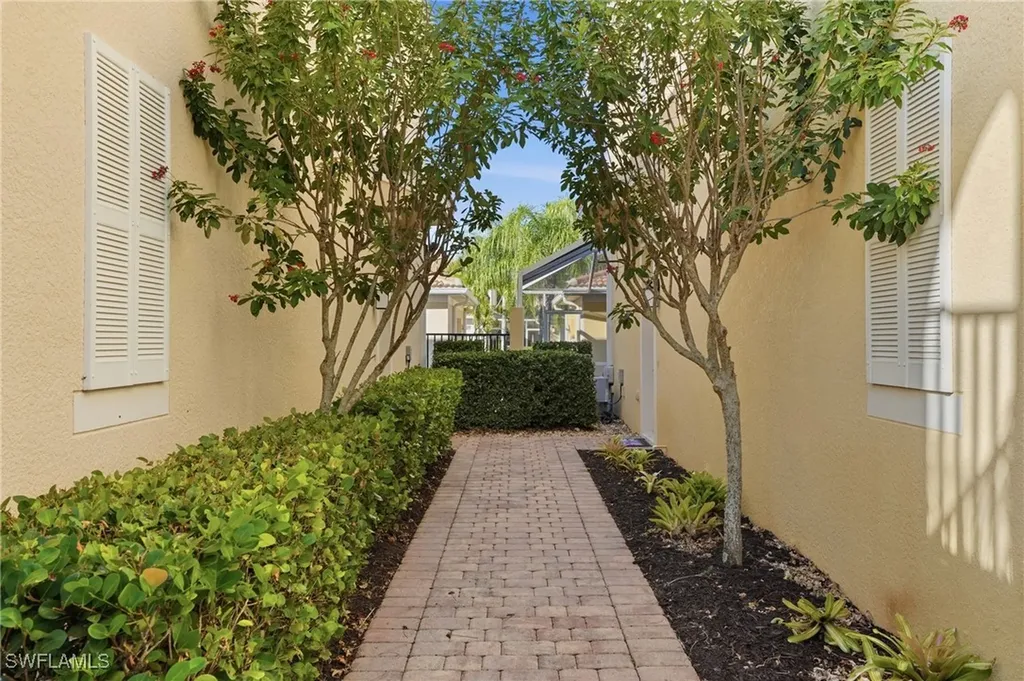 15230 Latitude Drive Bonita Springs FL 34135