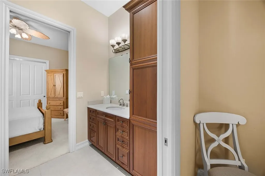 9030 Shenendoah Circle Naples FL 34113