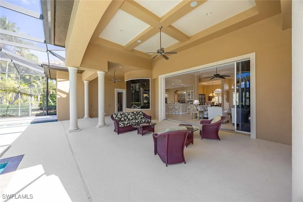 9030 Shenendoah Circle Naples FL 34113