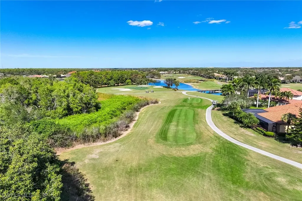 9030 Shenendoah Circle Naples FL 34113
