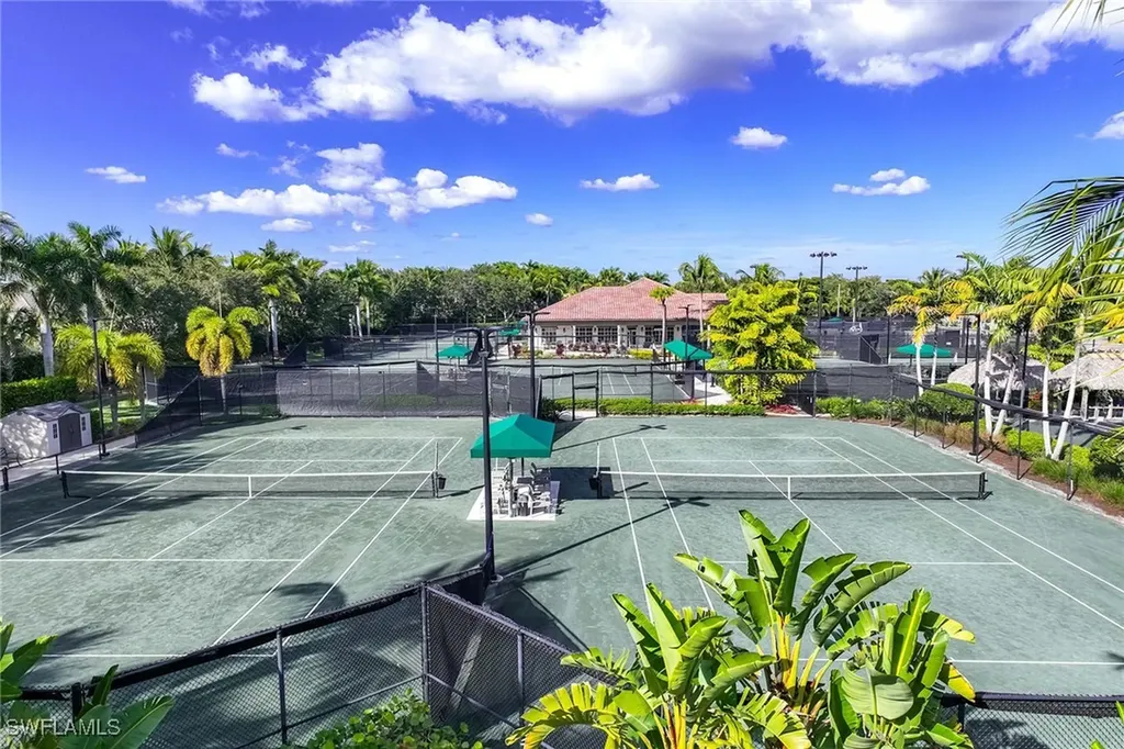 9030 Shenendoah Circle Naples FL 34113