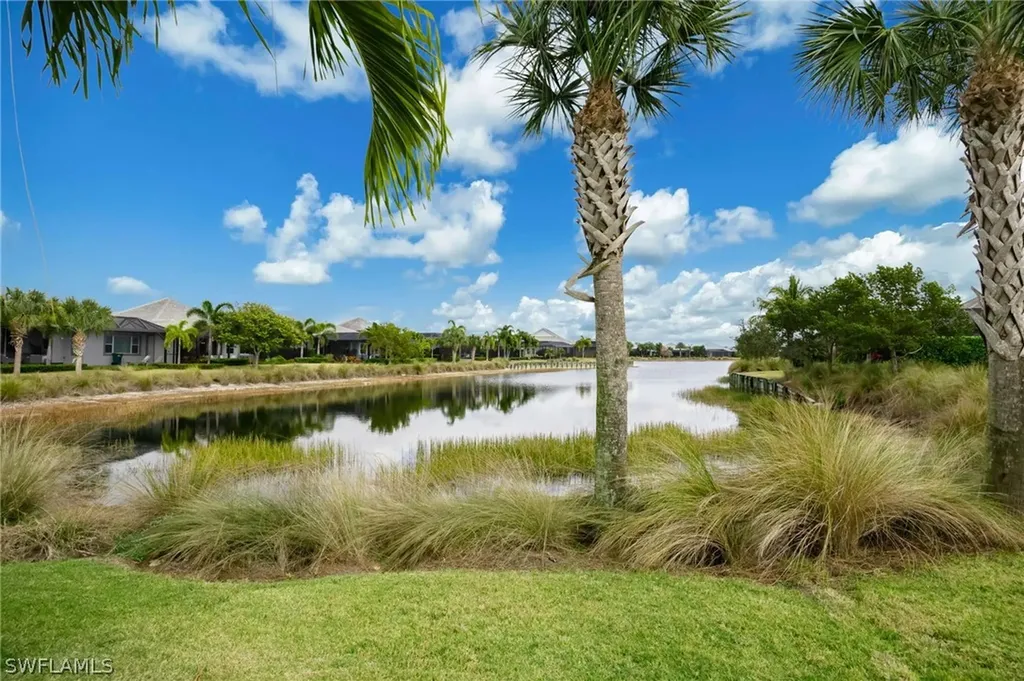 6004 Lucaya Way Naples FL 34113