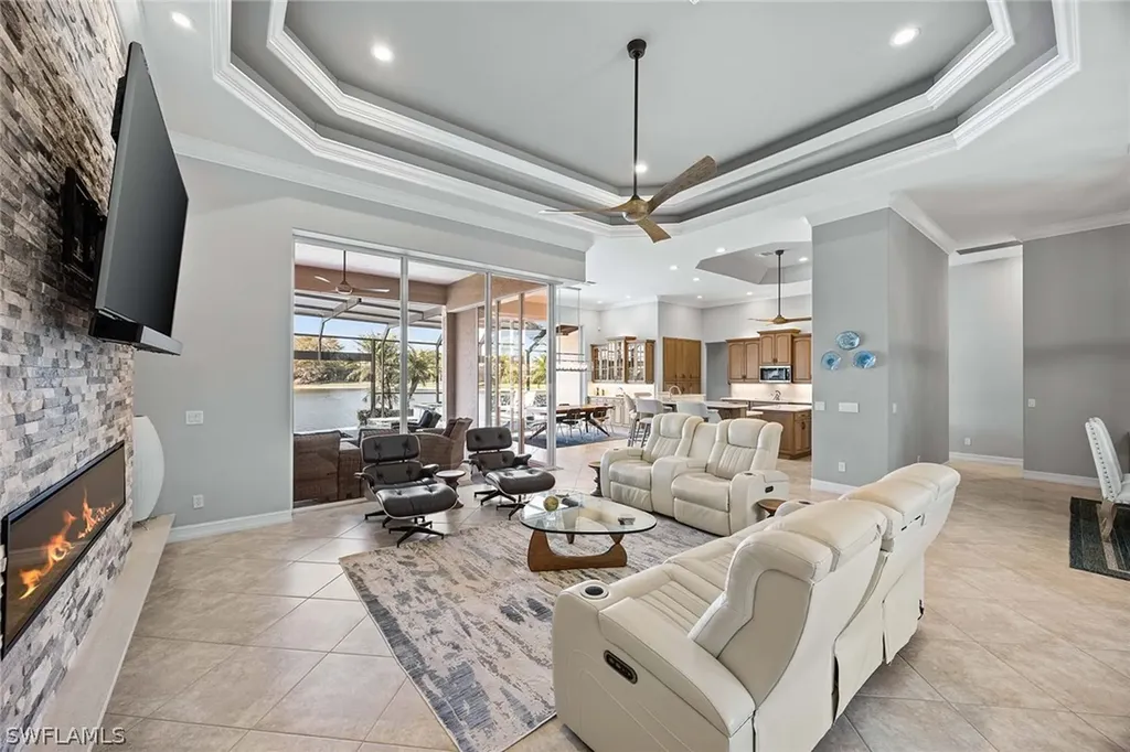 8985 Star Tulip Court Naples FL 34113