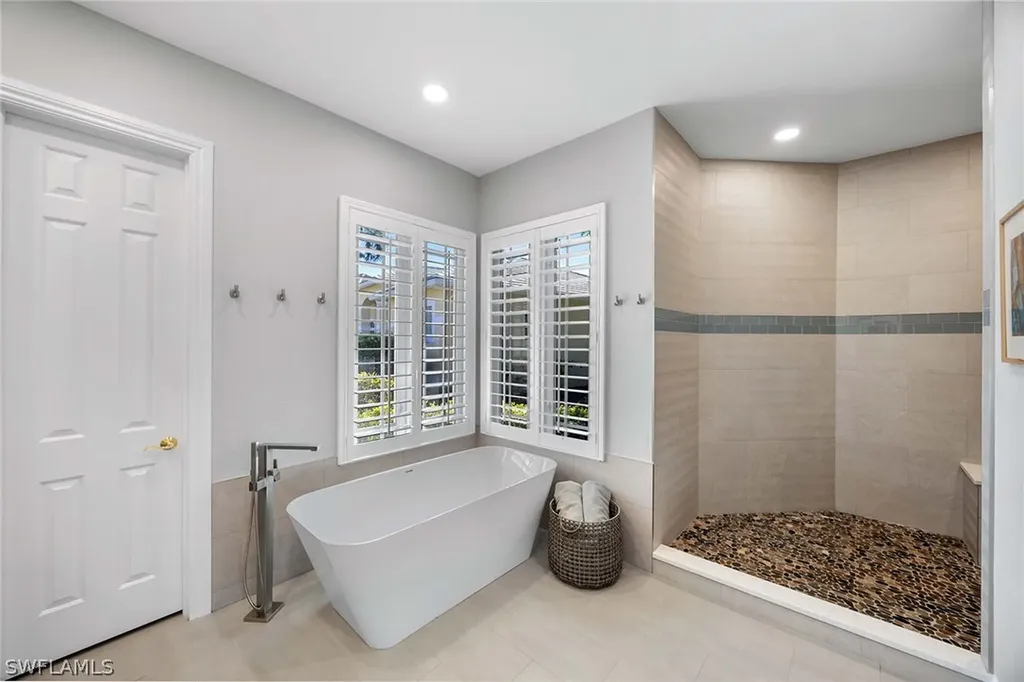 8985 Star Tulip Court Naples FL 34113