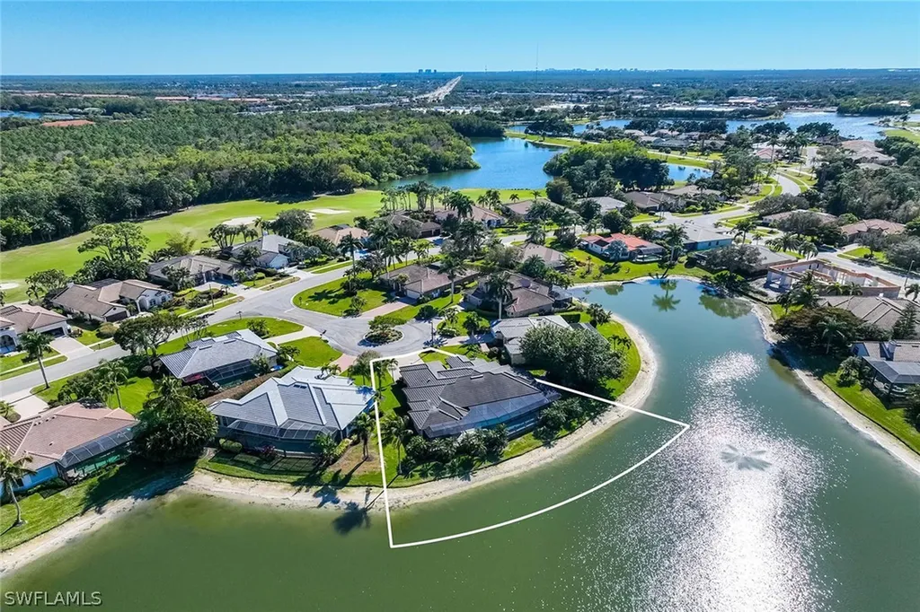 8985 Star Tulip Court Naples FL 34113