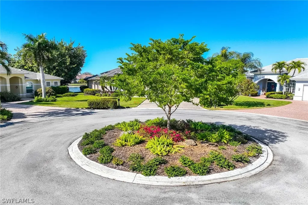 8985 Star Tulip Court Naples FL 34113