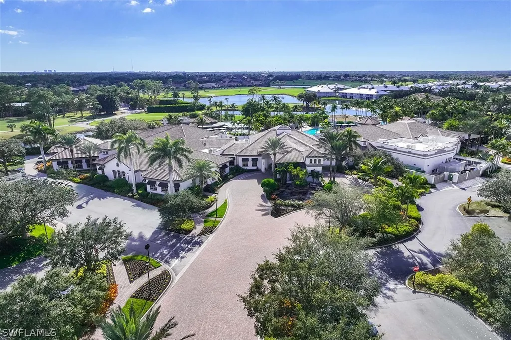 8985 Star Tulip Court Naples FL 34113