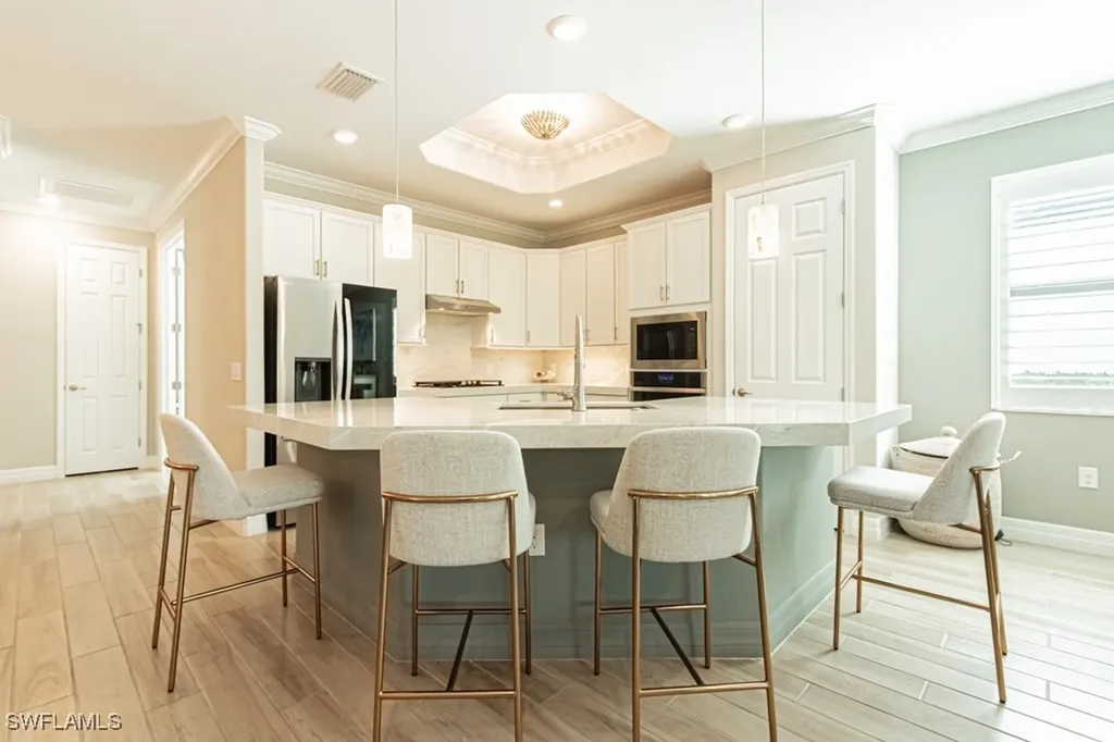 1869 Mustique Street Naples FL 34120