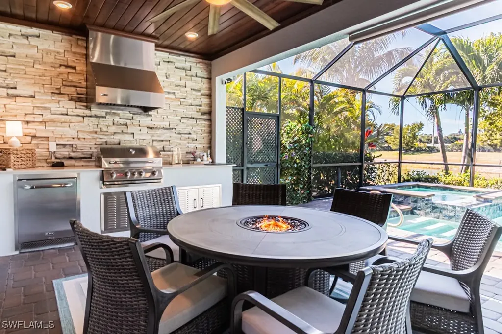 1869 Mustique Street Naples FL 34120