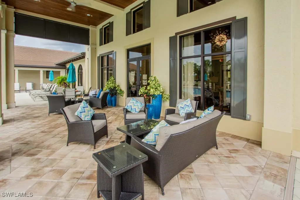 1869 Mustique Street Naples FL 34120