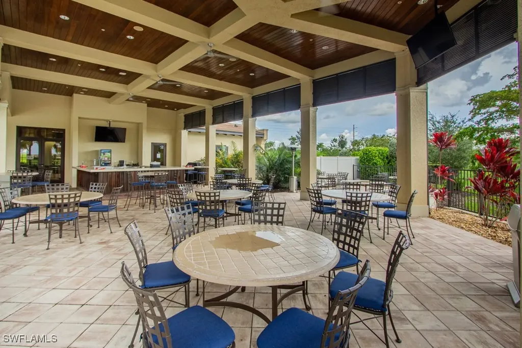 1869 Mustique Street Naples FL 34120