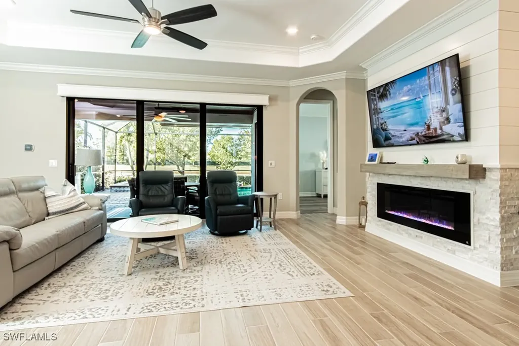 1869 Mustique Street Naples FL 34120