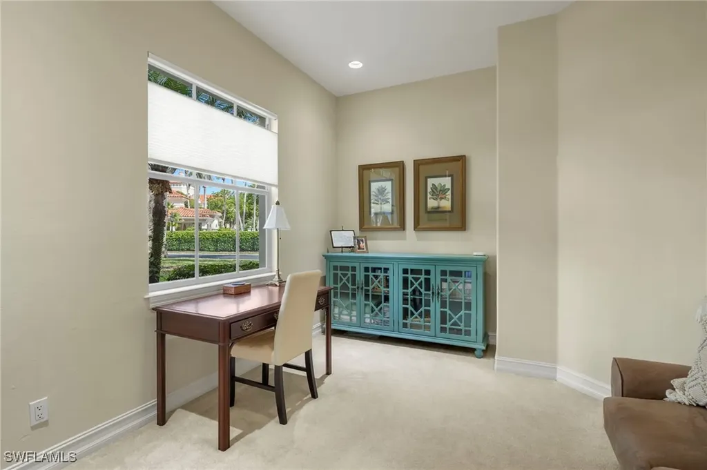 2621 Estrella Court Naples FL 34109