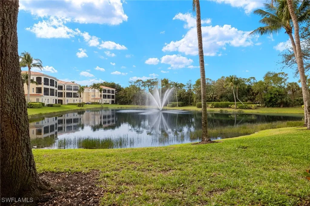 2621 Estrella Court Naples FL 34109