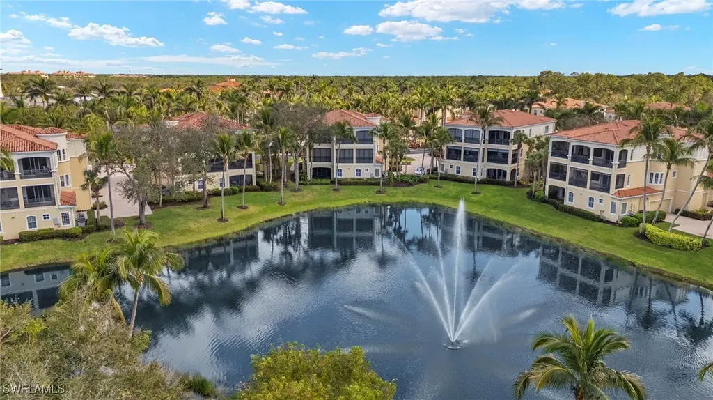 2621 Estrella Court Naples FL 34109