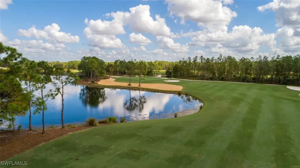 2621 Estrella Court Naples FL 34109