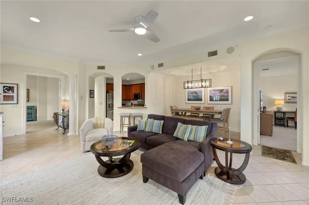 2621 Estrella Court Naples FL 34109