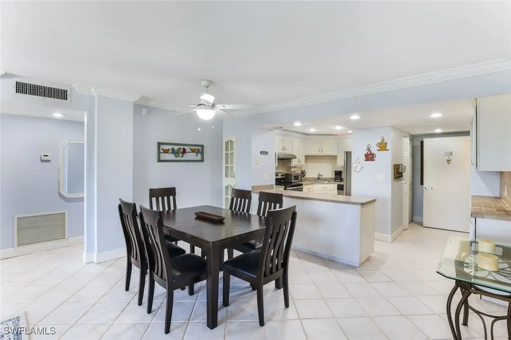 3 Bluebill Avenue Naples FL 34108
