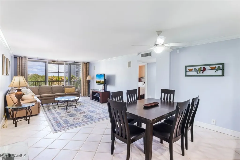 3 Bluebill Avenue Naples FL 34108
