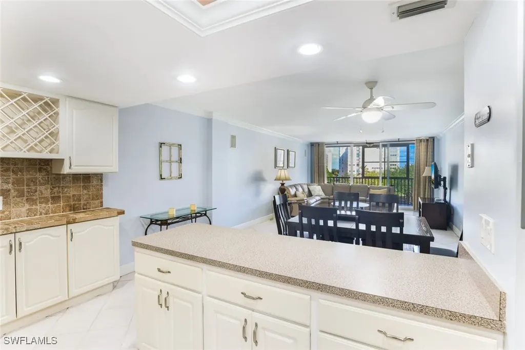 3 Bluebill Avenue Naples FL 34108